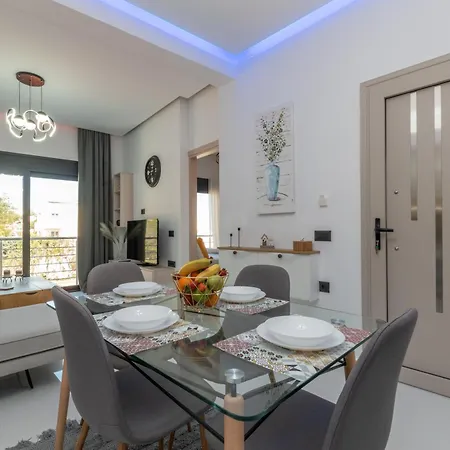 Apartment Eleana's By 